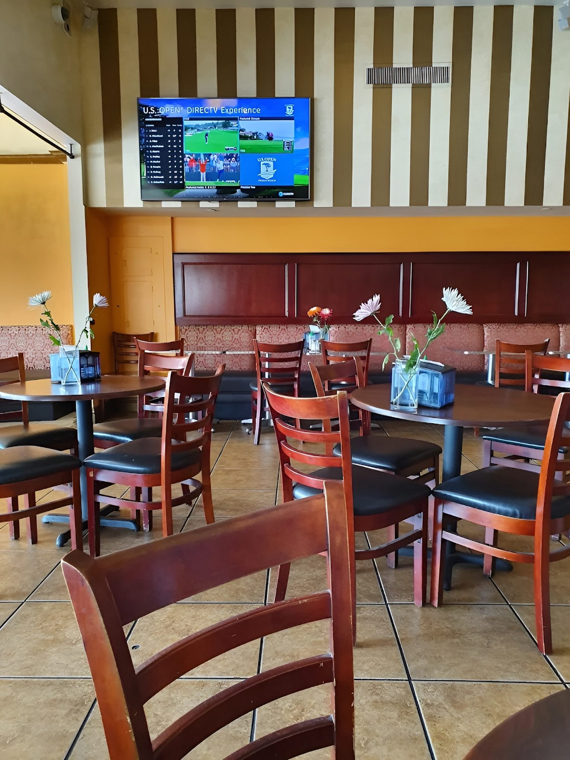 Reserve Your Table, Savor Mediterranean Tradition